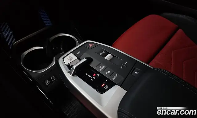 BMW X2 2025 2.0 автомат (гидро), миниатюра 12