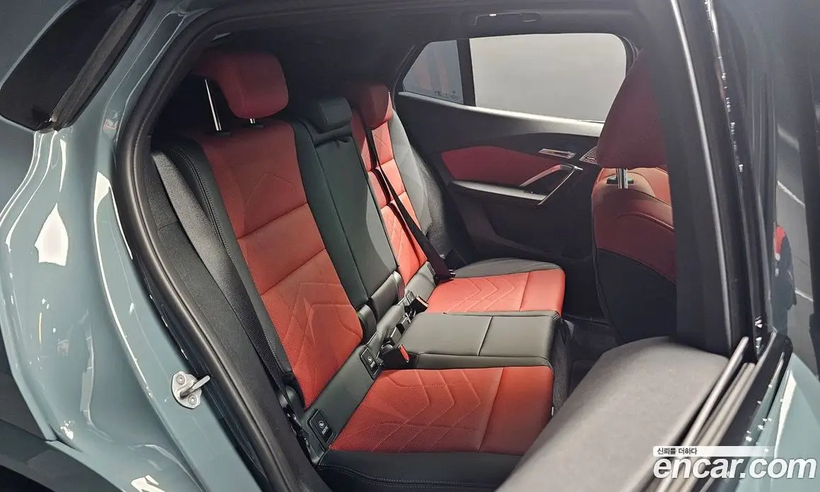 BMW X2 2025 2.0 автомат (гидро), фото 17