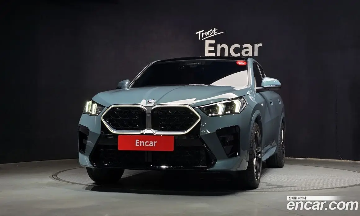 BMW X2 2025 2.0 автомат (гидро), фото 3