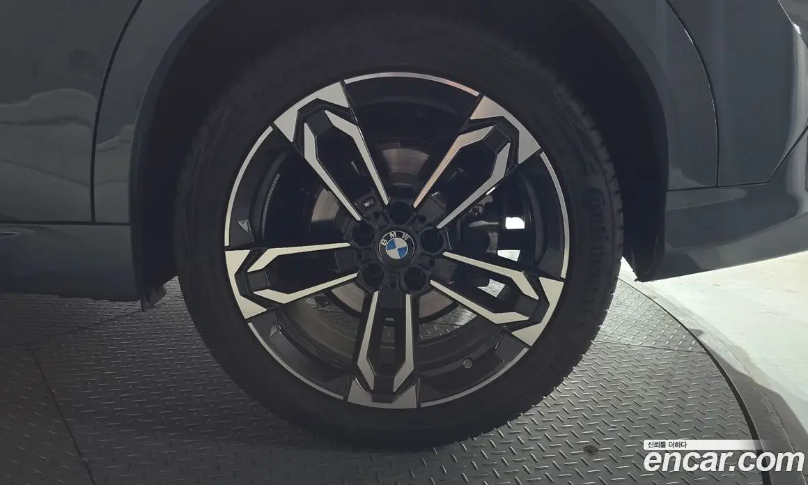 BMW X2 2025 2.0 автомат (гидро), фото 7