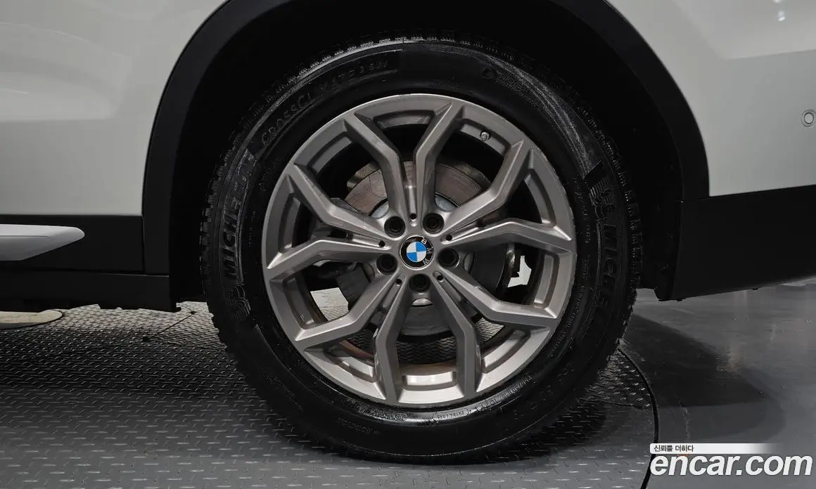 BMW X3 2020 2.0 автомат (гидро), фото 6