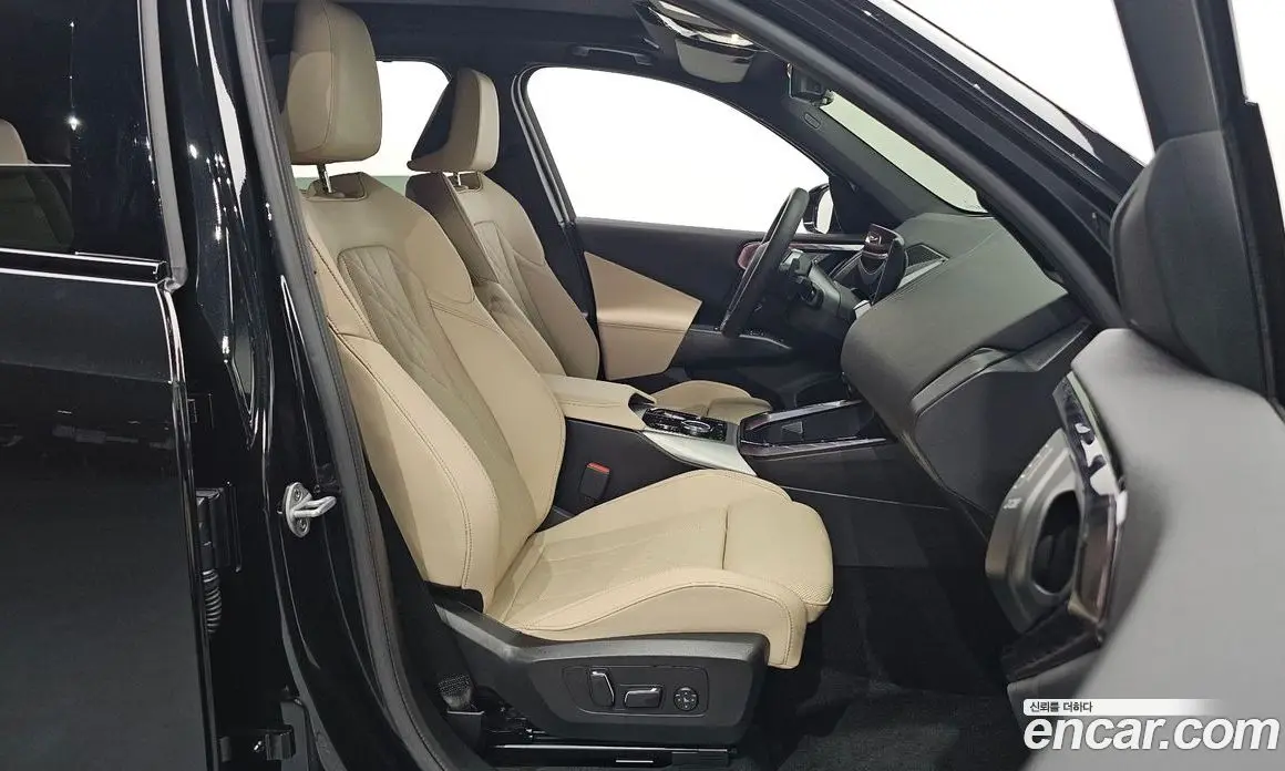 BMW X3 2025 2.0 автомат (гидро), фото 12