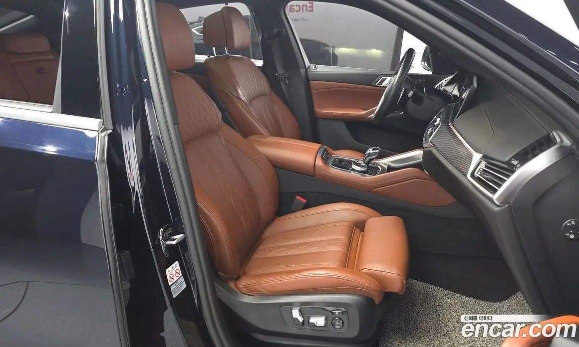 BMW X6 2022 3.0 автомат (гидро), фото 12