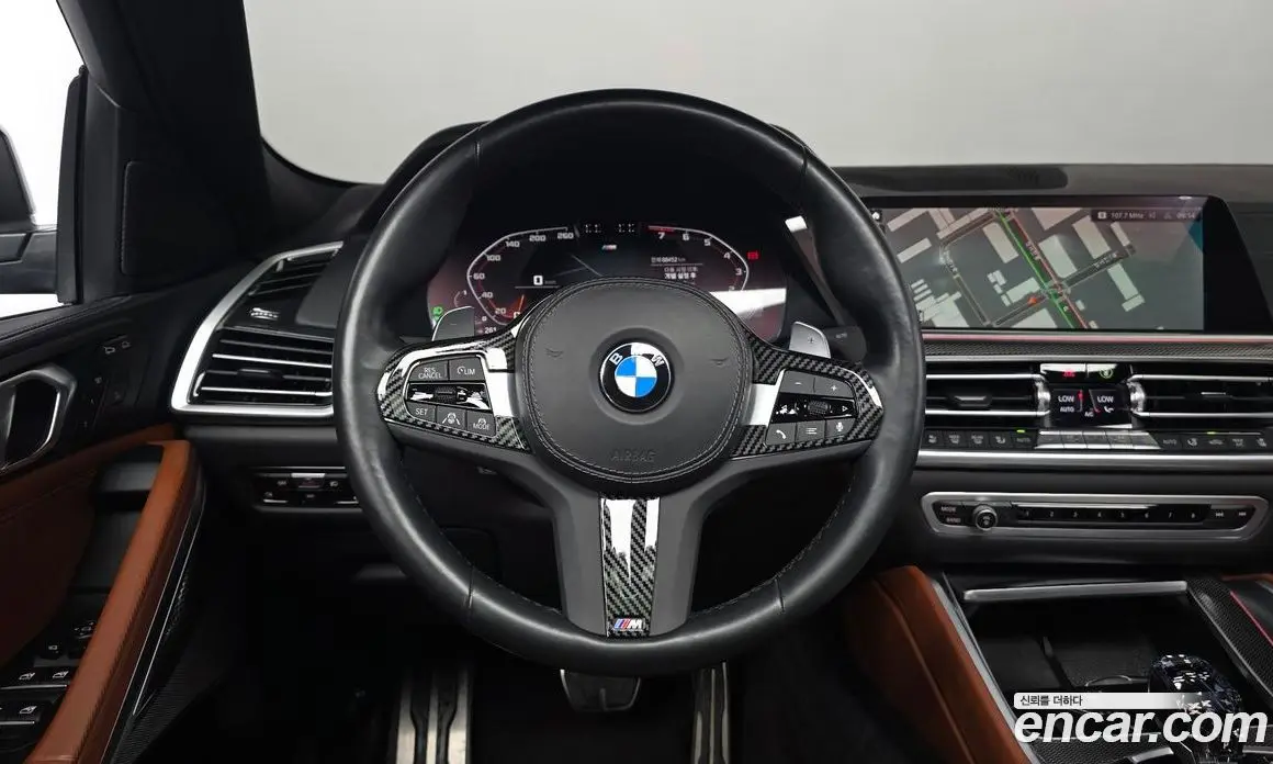 BMW X6 2022 3.0 автомат (гидро), фото 13