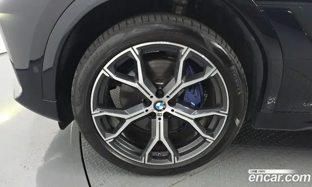BMW X6 2022 3.0 автомат (гидро), миниатюра 5