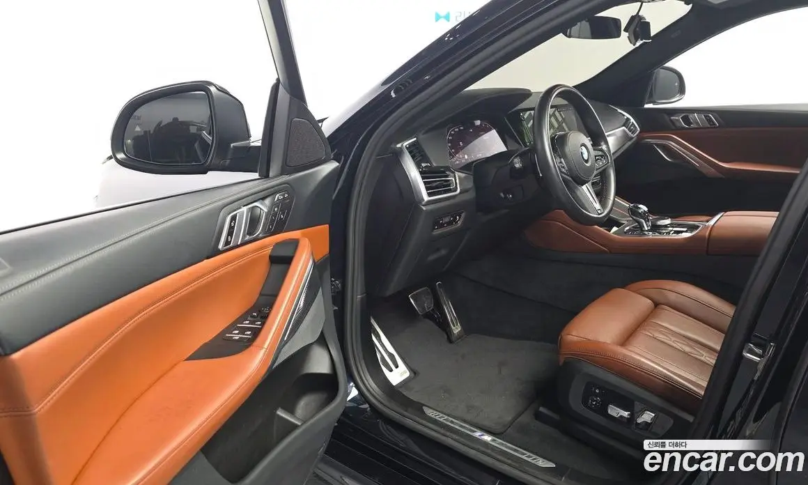BMW X6 2022 3.0 автомат (гидро), фото 10