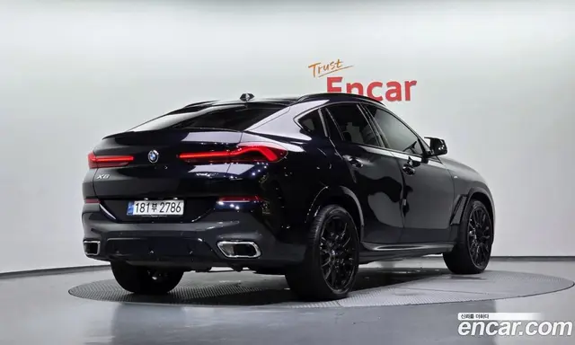BMW X6 2023 3.0 автомат (гидро), миниатюра 2