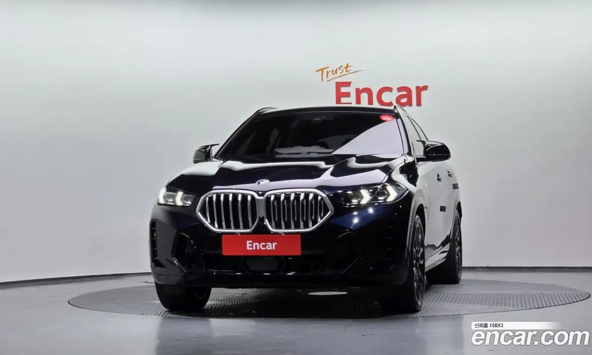 BMW X6 2023 3.0 автомат (гидро), фото 3