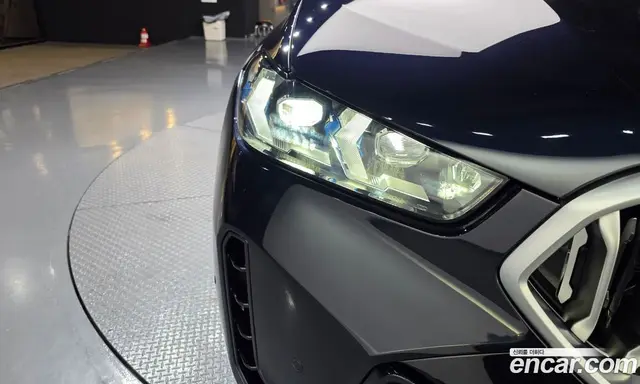 BMW X6 2023 3.0 автомат (гидро), миниатюра 8