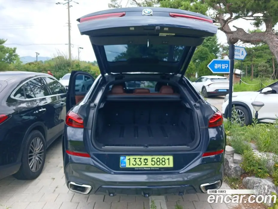BMW X6 2025 3.0 автомат (гидро), фото 14