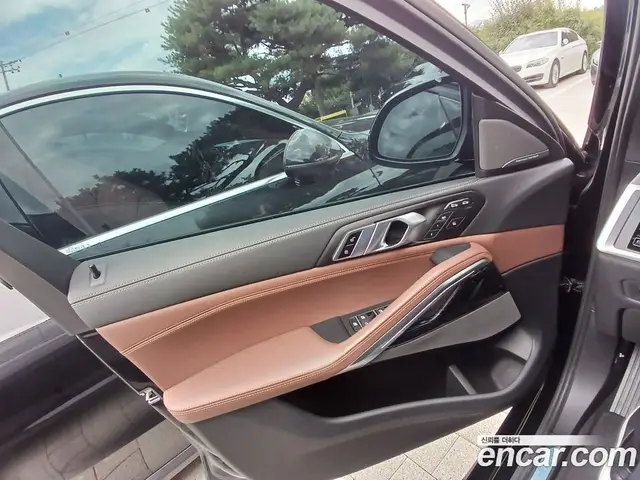 BMW X6 2025 3.0 автомат (гидро), миниатюра 10