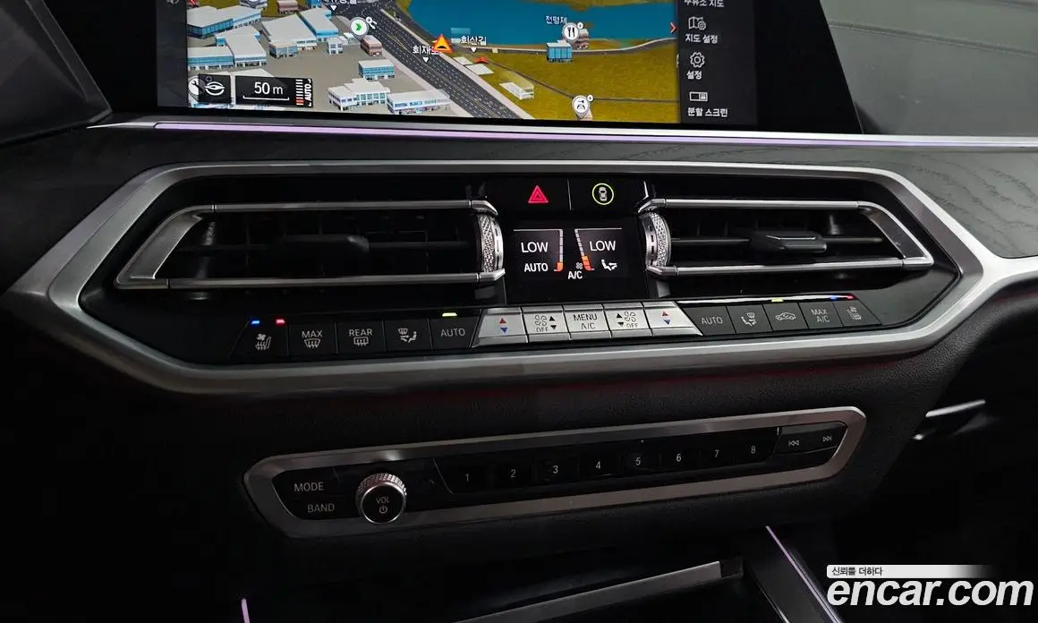 BMW X7 2021 3.0 автомат (гидро), фото 19