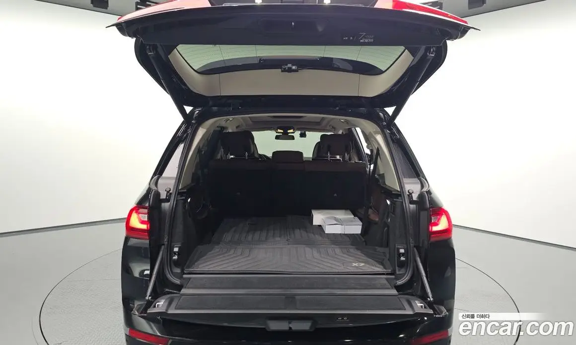 BMW X7 2021 3.0 автомат (гидро), фото 25