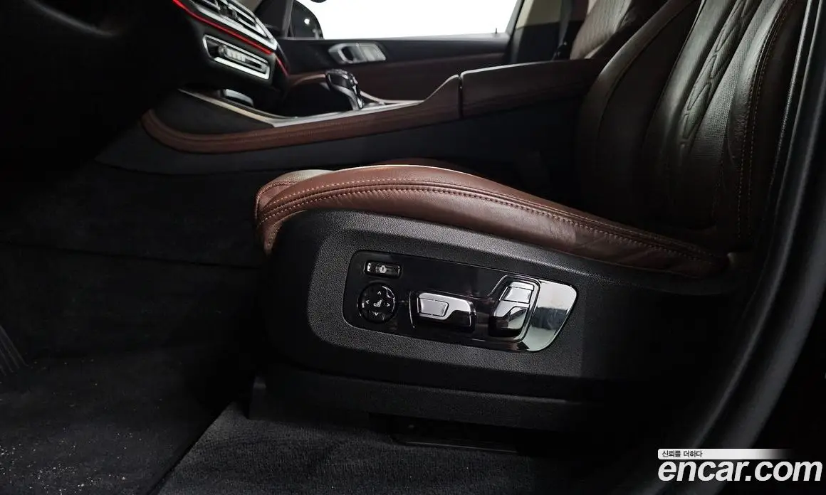 BMW X7 2021 3.0 автомат (гидро), фото 30