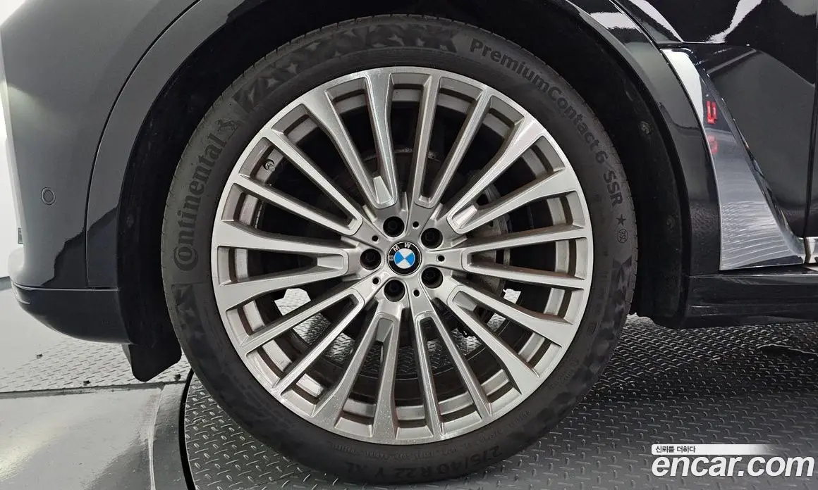 BMW X7 2021 3.0 автомат (гидро), фото 4
