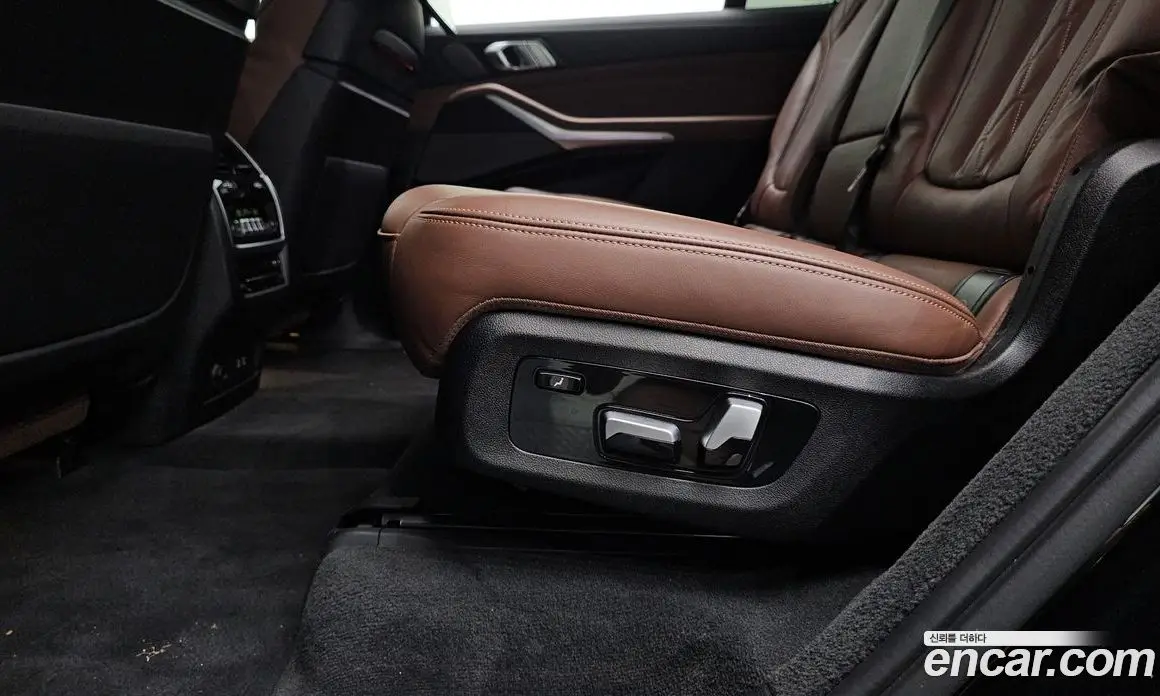 BMW X7 2021 3.0 автомат (гидро), фото 31