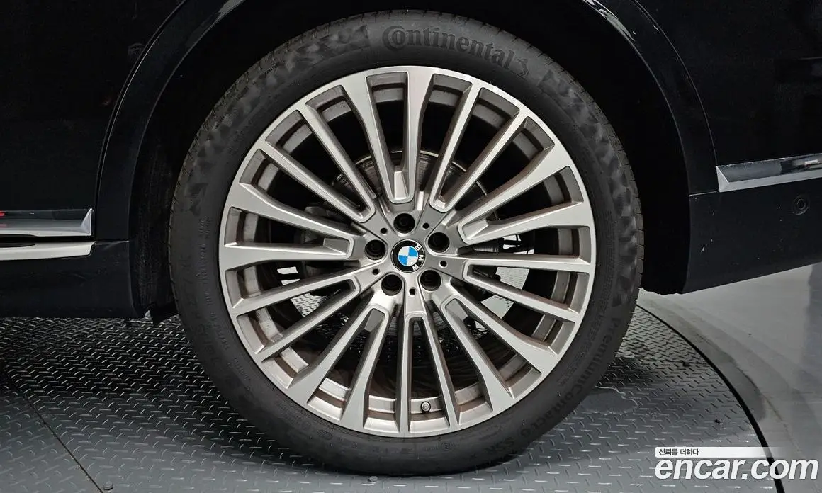 BMW X7 2021 3.0 автомат (гидро), фото 6