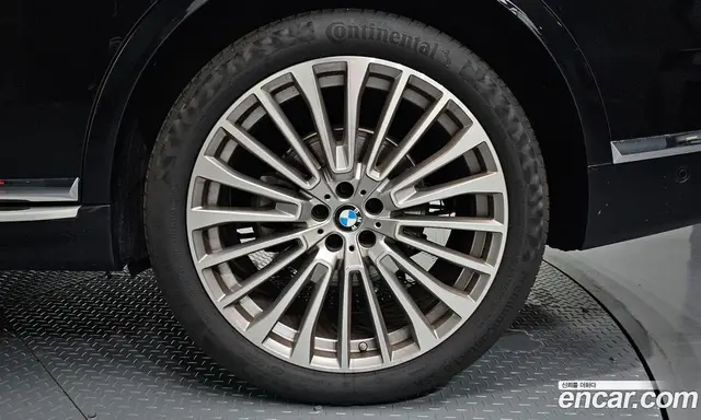 BMW X7 2021 3.0 автомат (гидро), миниатюра 6