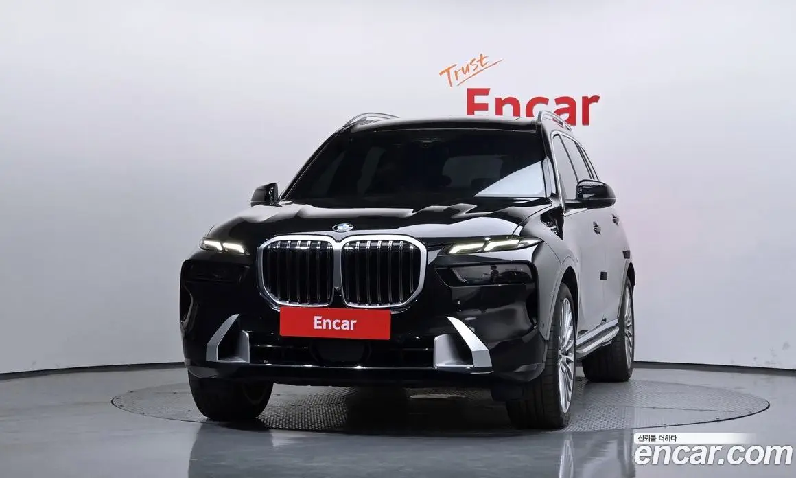 BMW X7 2025 3.0 автомат (гидро), фото 3