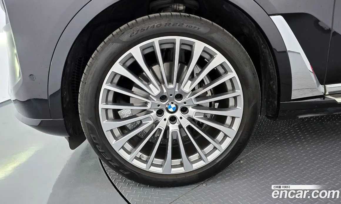 BMW X7 2025 3.0 автомат (гидро), фото 5