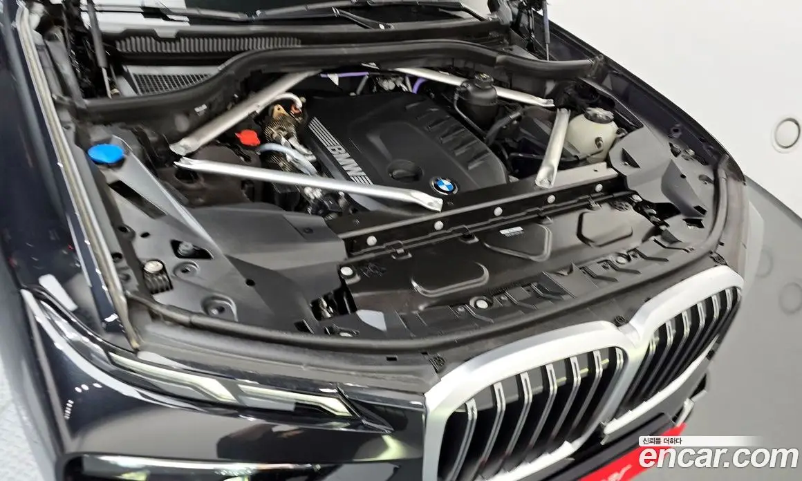 BMW X7 2025 3.0 автомат (гидро), фото 6