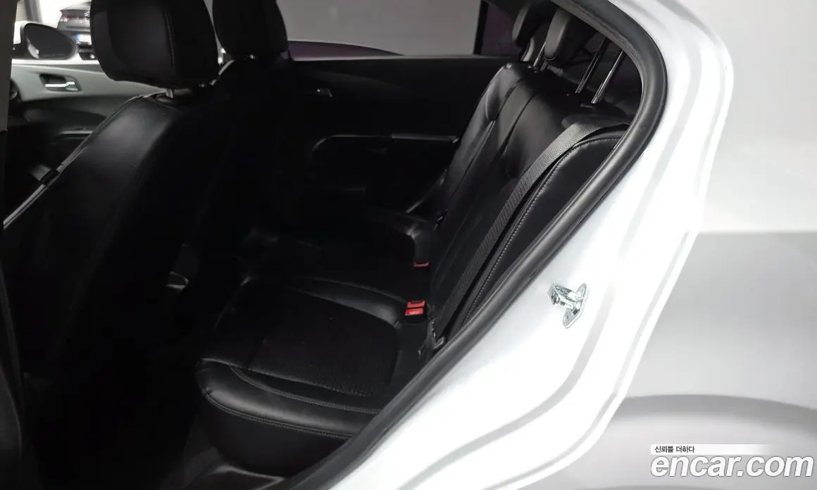 Chevrolet Aveo 2012 1.6 автомат (гидро), фото 16