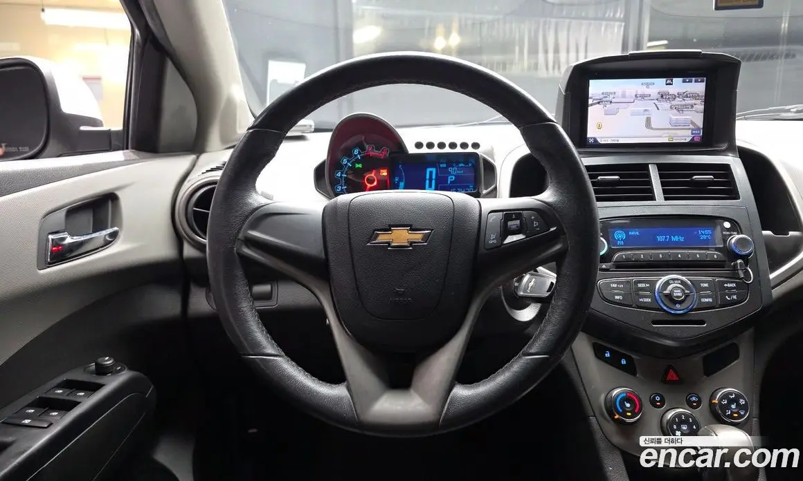 Chevrolet Aveo 2012 1.6 автомат (гидро), фото 19