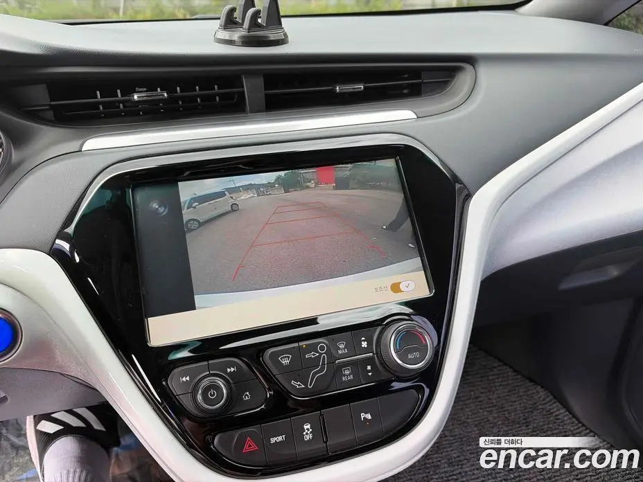 Chevrolet Bolt EV 2018 автомат (гидро), фото 18