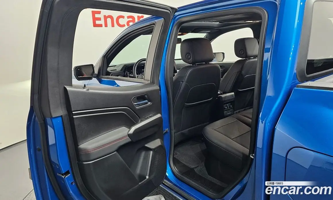 Chevrolet Colorado 2024 2.7 автомат (гидро), фото 13