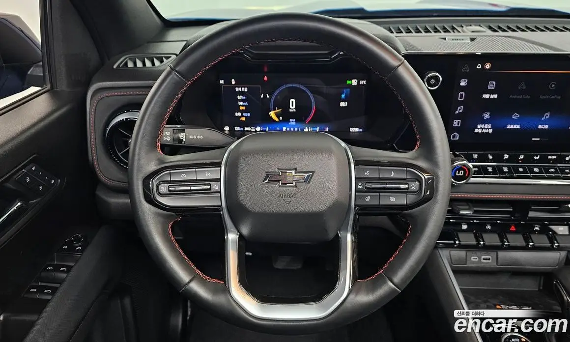Chevrolet Colorado 2024 2.7 автомат (гидро), фото 15