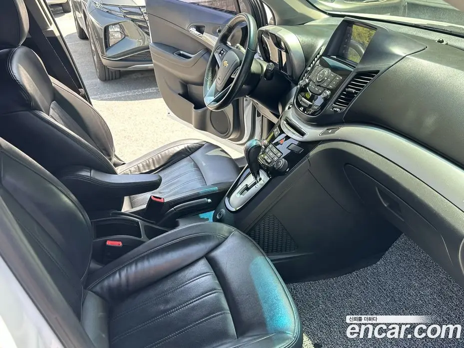 Chevrolet Orlando 2013 2.0 автомат (гидро), фото 13