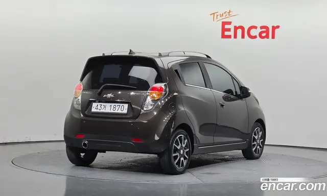 Chevrolet Spark 2011 1.0 автомат (гидро), миниатюра 2