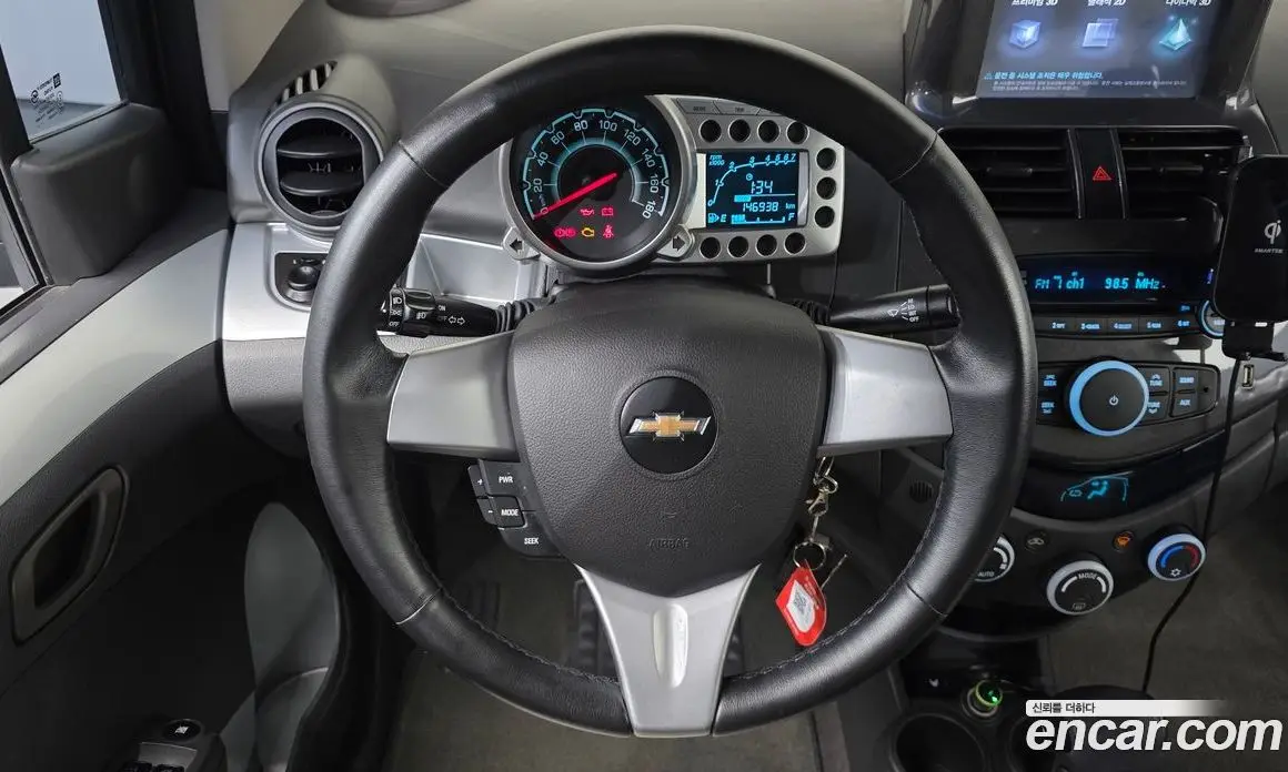 Chevrolet Spark 2011 1.0 автомат (гидро), фото 14