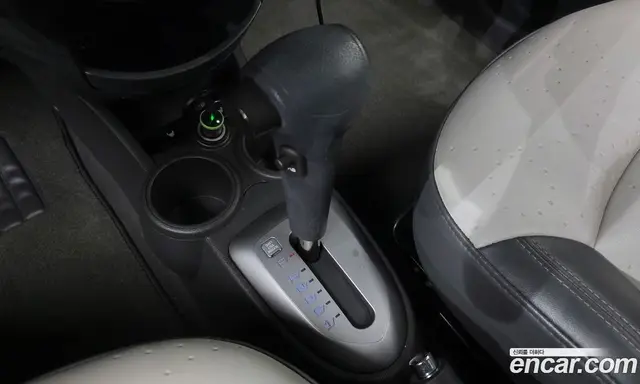 Chevrolet Spark 2011 1.0 автомат (гидро), миниатюра 9