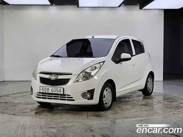 Chevrolet Spark 2012 1.0 автомат (гидро), миниатюра 1