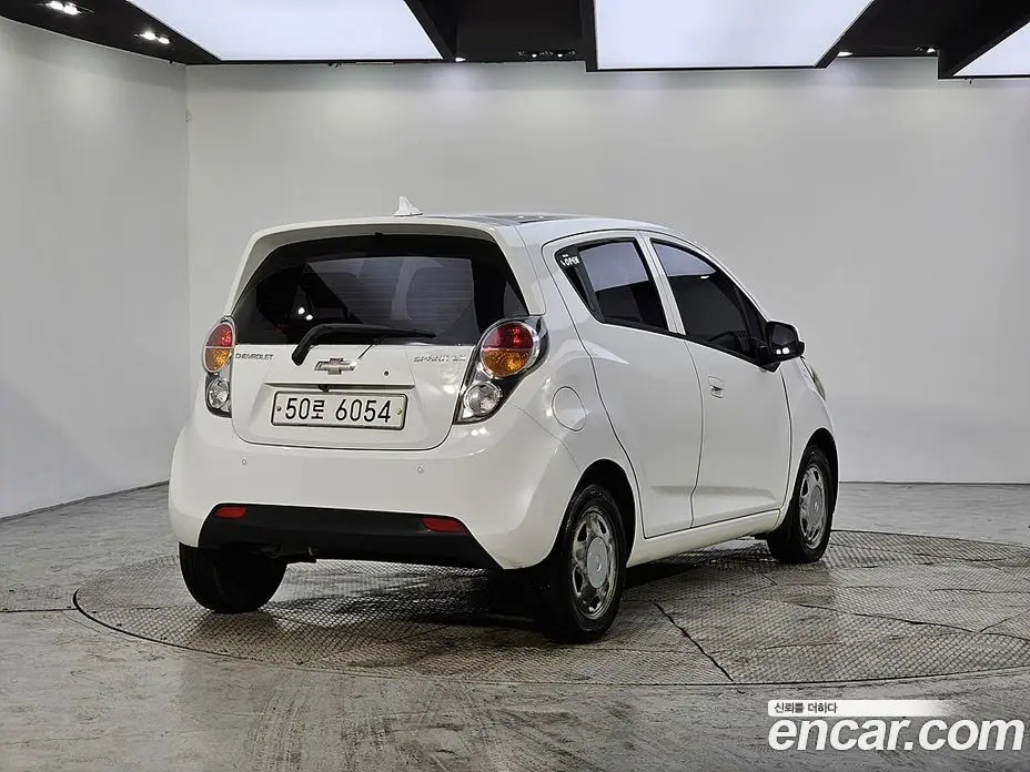 Chevrolet Spark 2012 1.0 автомат (гидро), фото 3