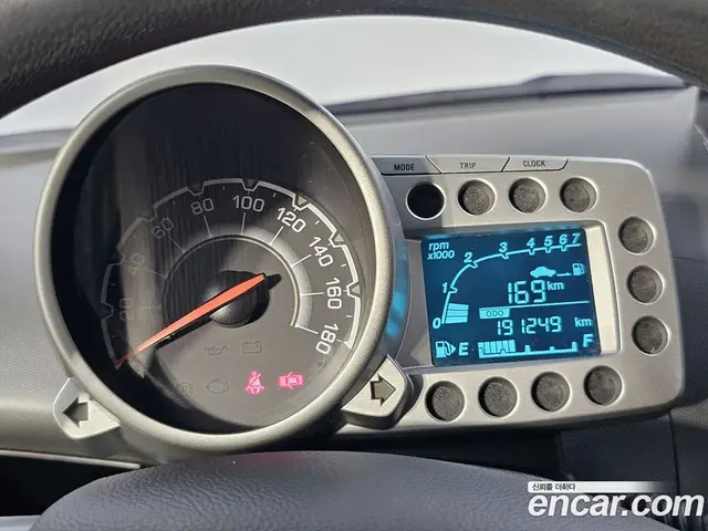 Chevrolet Spark 2012 1.0 автомат (гидро), миниатюра 5