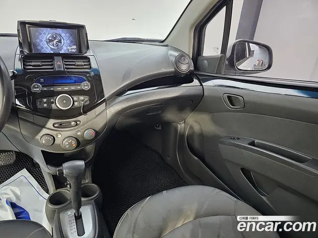 Chevrolet Spark 2012 1.0 автомат (гидро), миниатюра 8