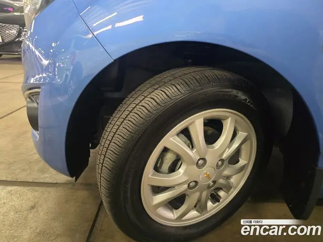 Chevrolet Spark 2013 1.0 автомат (гидро), миниатюра 5