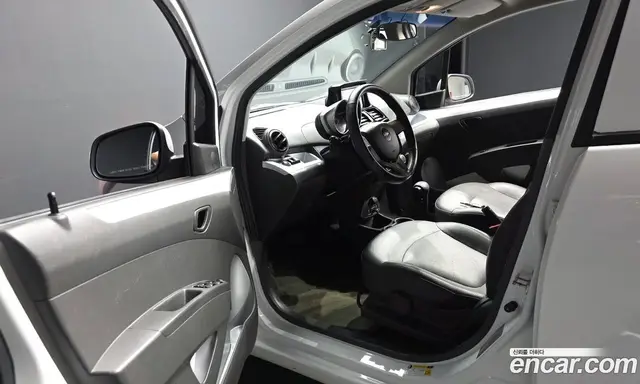 Chevrolet Spark 2014 1.0 автомат (гидро), миниатюра 12