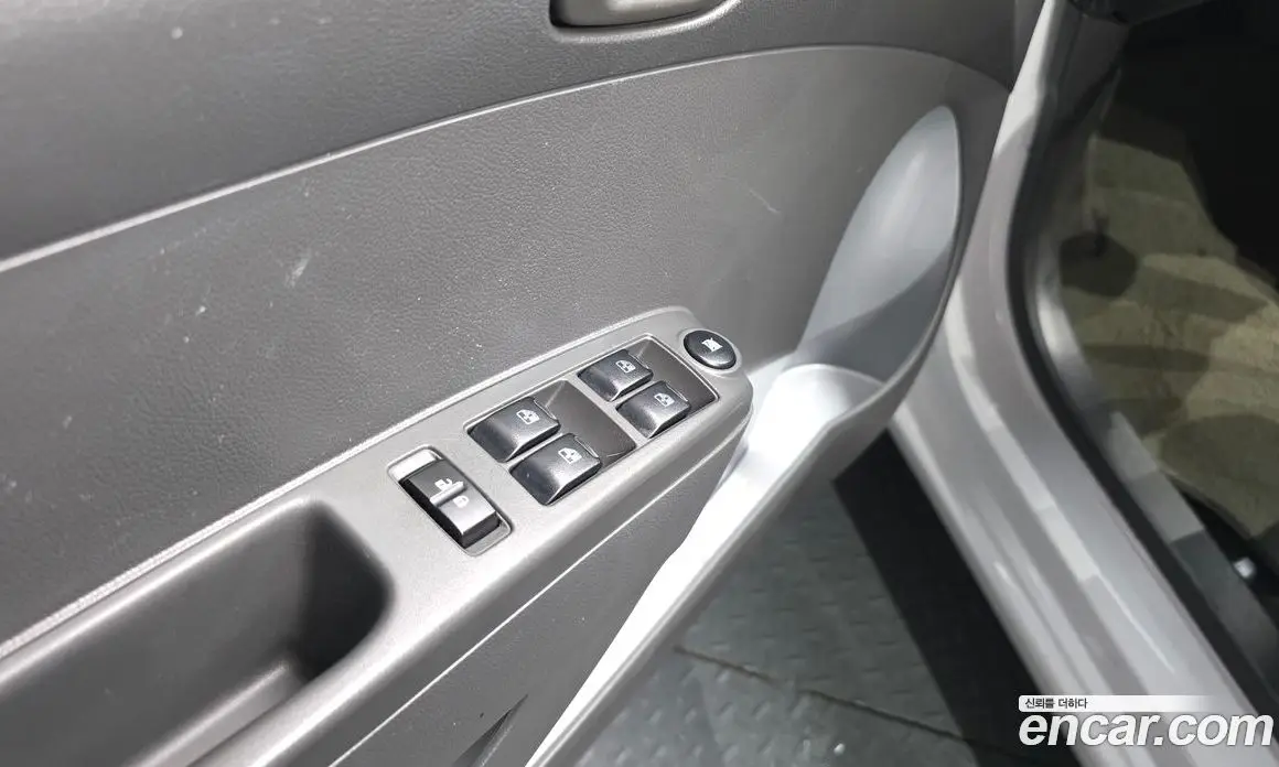 Chevrolet Spark 2014 1.0 автомат (гидро), фото 27