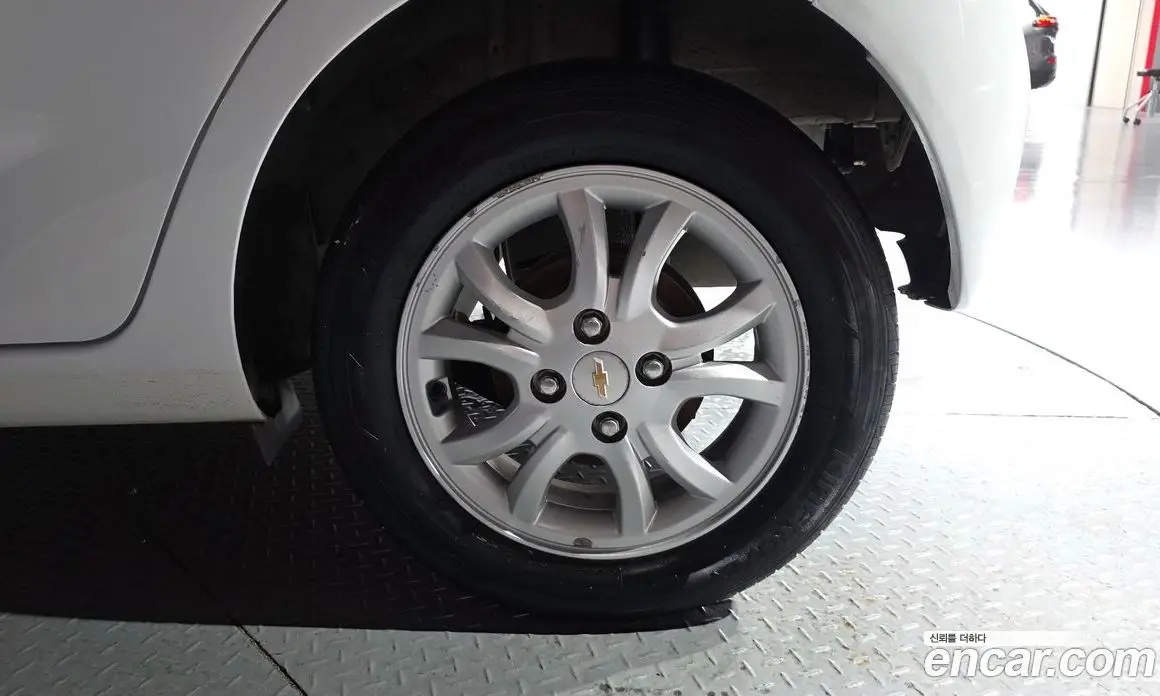 Chevrolet Spark 2014 1.0 автомат (гидро), фото 6