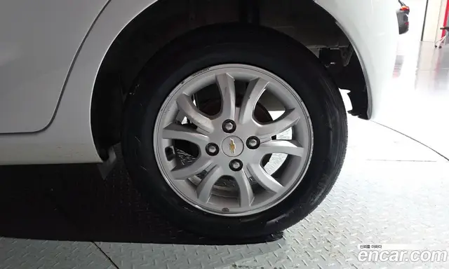 Chevrolet Spark 2014 1.0 автомат (гидро), миниатюра 6
