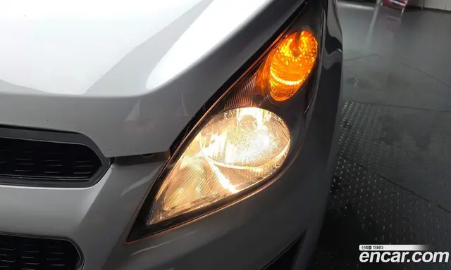 Chevrolet Spark 2014 1.0 автомат (гидро), миниатюра 7