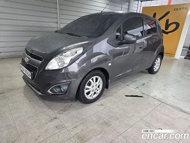 Chevrolet Spark 2015 1.0 автомат (гидро), миниатюра 1