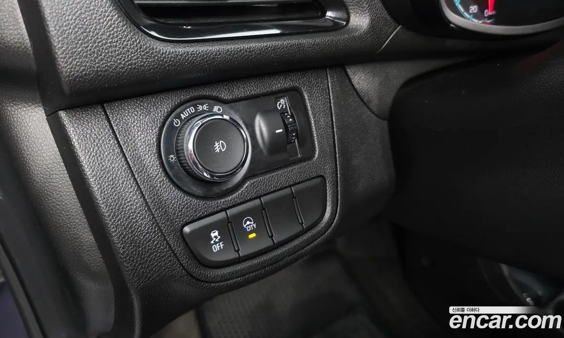 Chevrolet Spark 2016 1.0 автомат (гидро), фото 29