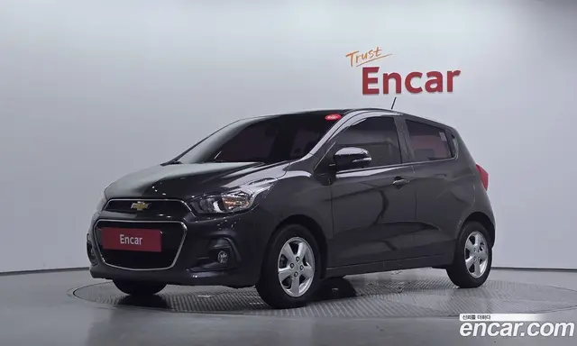 Chevrolet Spark 2016 1.0 автомат (гидро), миниатюра 1