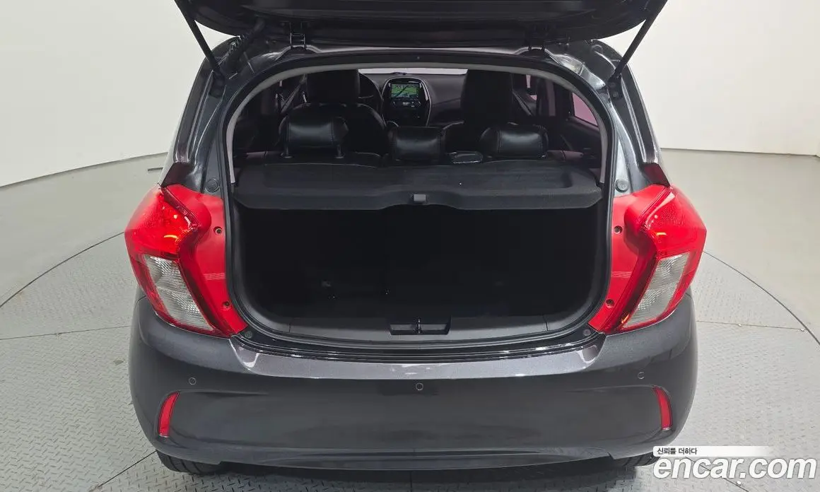 Chevrolet Spark 2016 1.0 автомат (гидро), фото 20