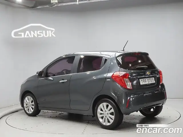 Chevrolet Spark 2016 1.0 автомат (гидро), миниатюра 3