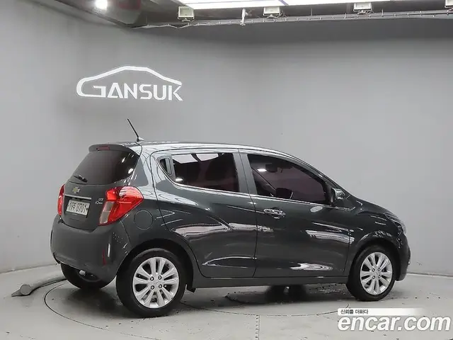 Chevrolet Spark 2016 1.0 автомат (гидро), миниатюра 4